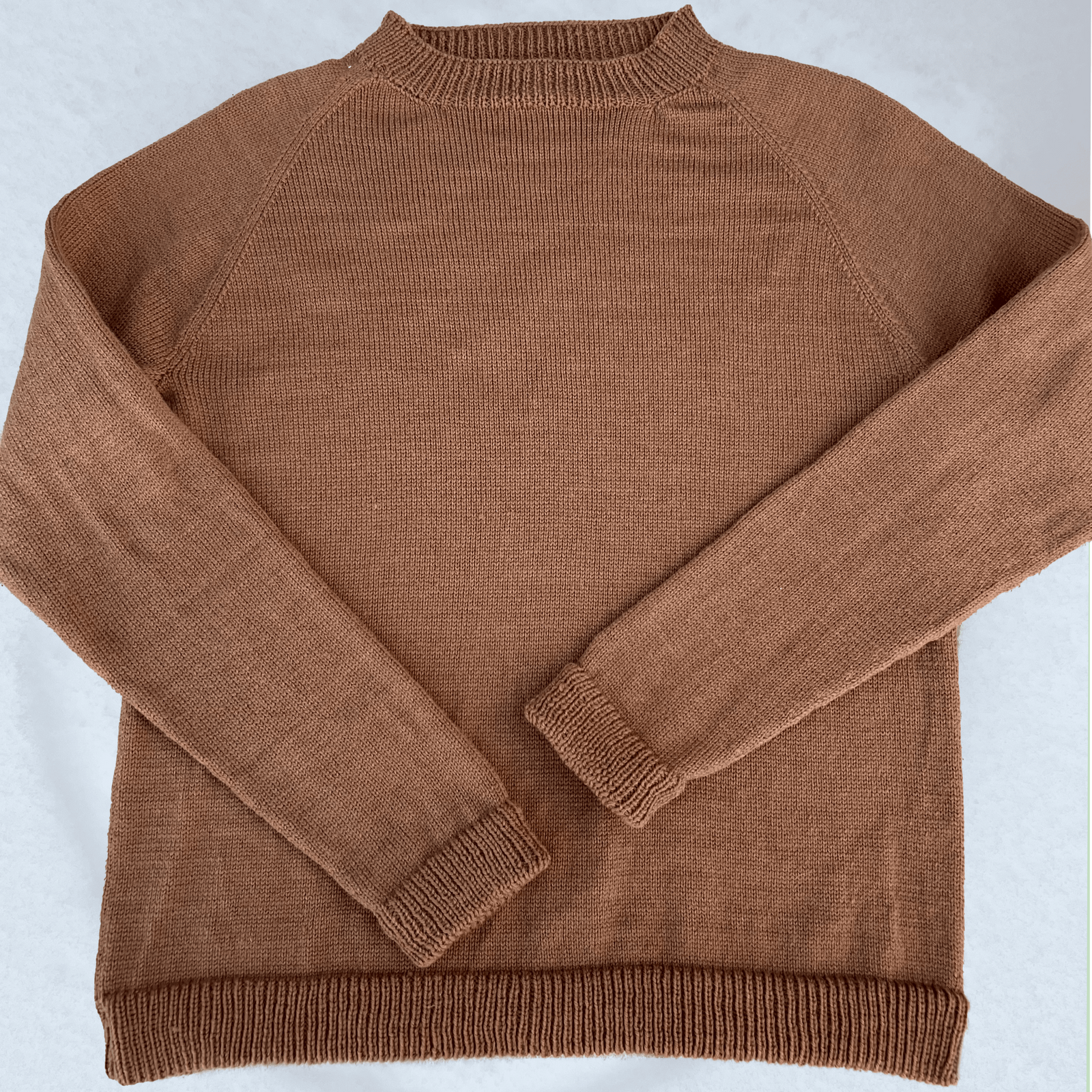 Women's Lightweight Raglan Sweater – 100% US Wool, Soft & Breathable, Handcrafted