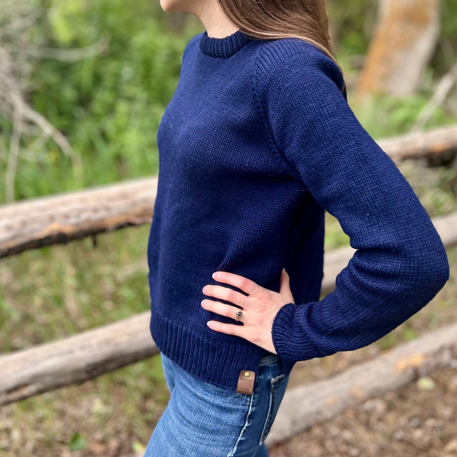 [Ready-To-Ship] Navy Women's Crew Neck Raglan Sweater - 100% US Wool