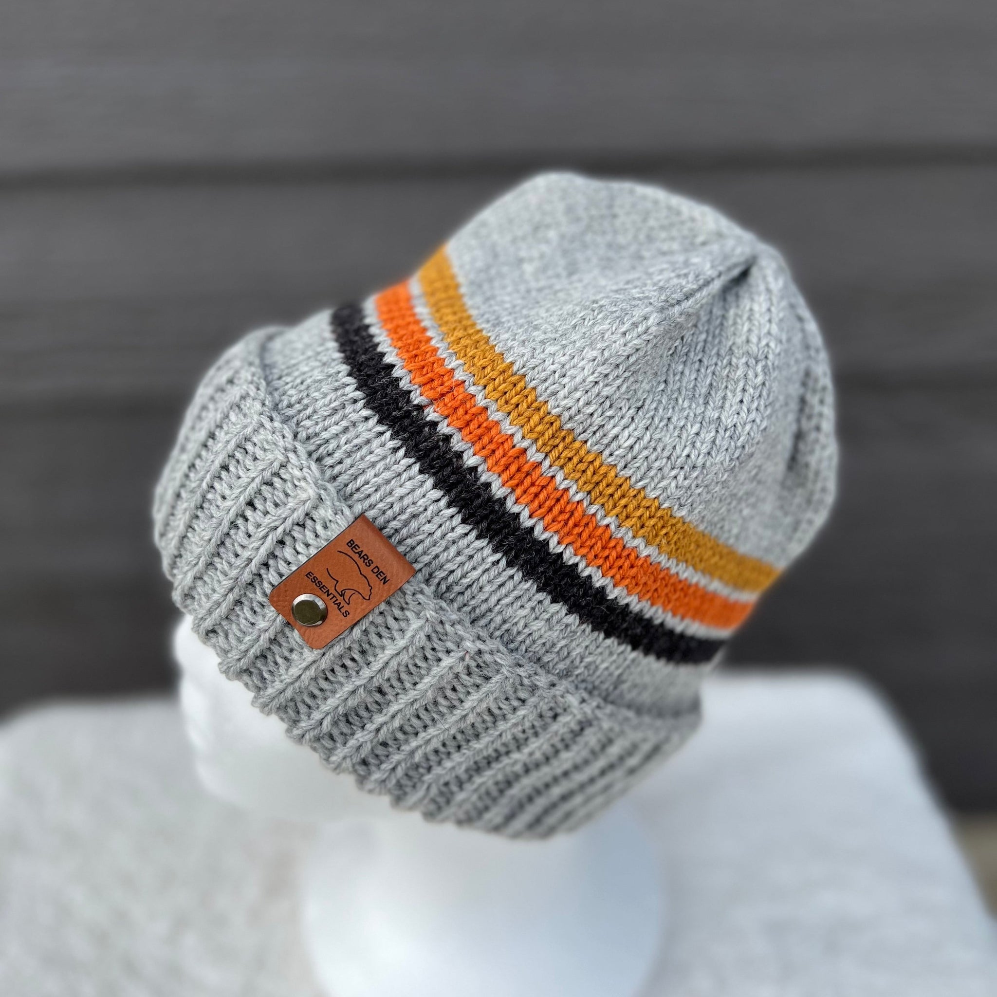tobacco beanie Brown Chunky Fisherman Lawnchair Hardware Stylish cuffed beanie that makes a statement Vintage Camel Tobacco Cigarettes Beanie